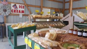 Rolling Green Farm Market - Bread and Chips